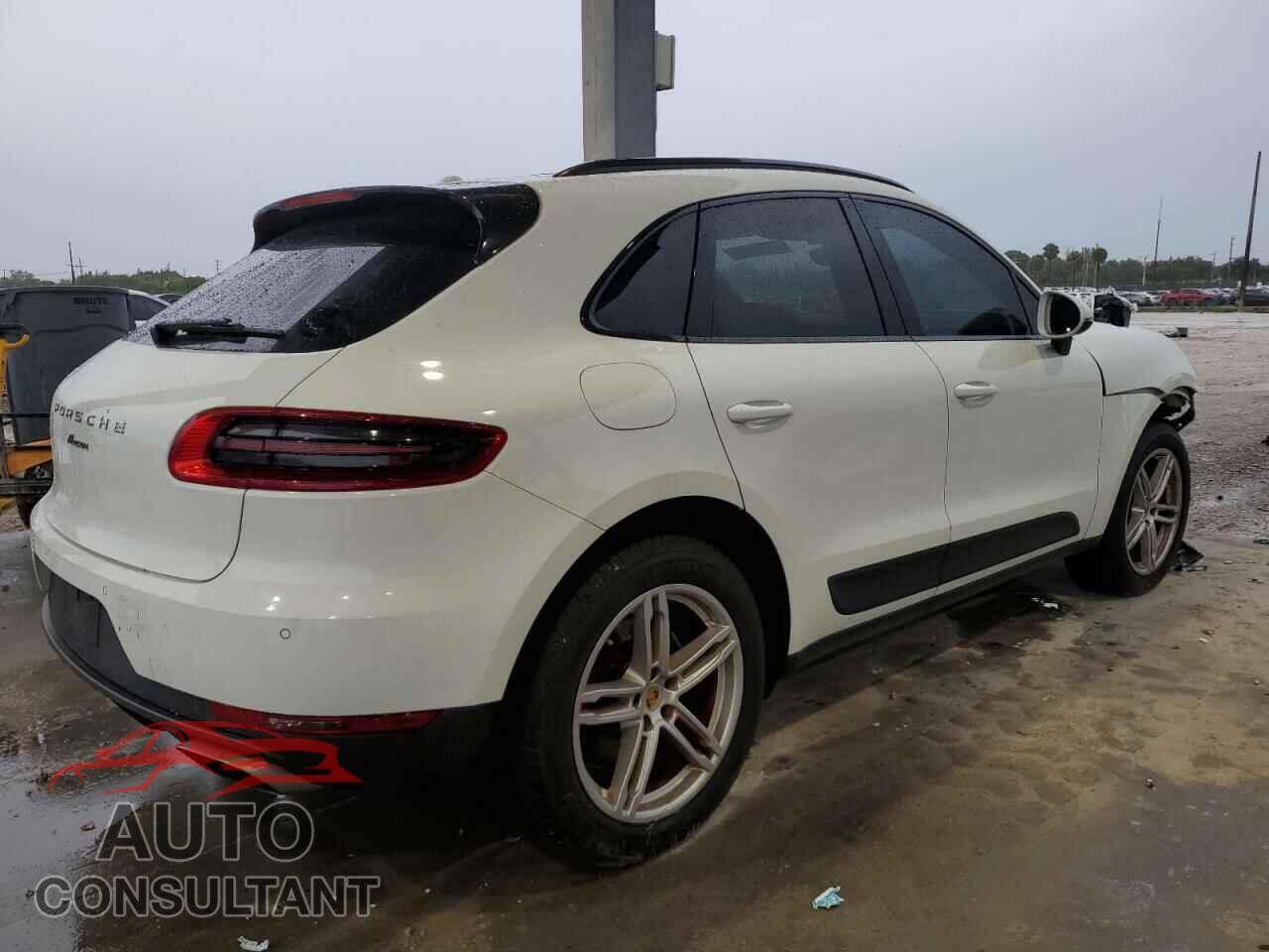 PORSCHE MACAN 2018 - WP1AA2A52JLB04351