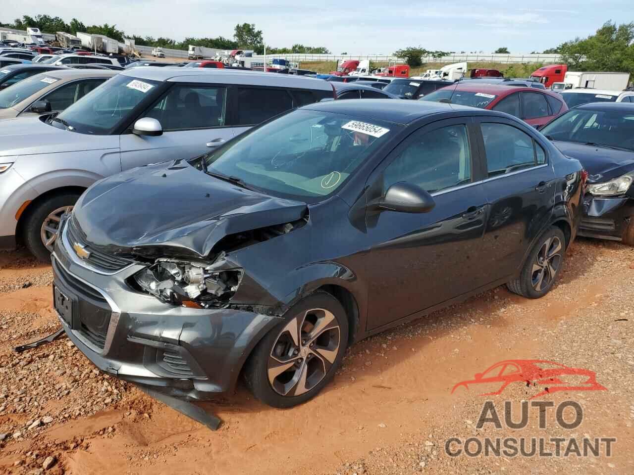 CHEVROLET SONIC 2019 - 1G1JF5SB1K4127441