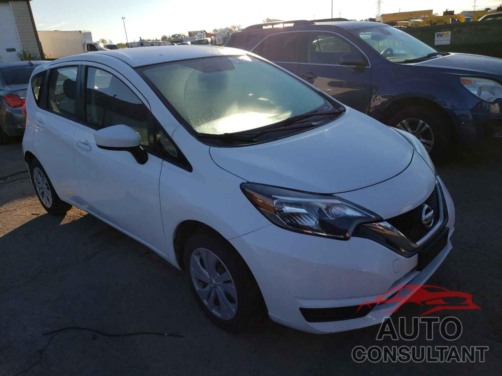 NISSAN VERSA 2018 - 3N1CE2CP4JL360883