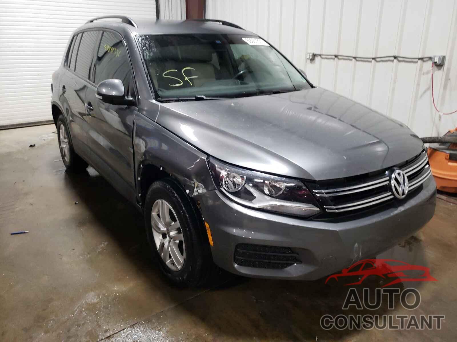 VOLKSWAGEN TIGUAN 2016 - WVGBV7AX3GW575873