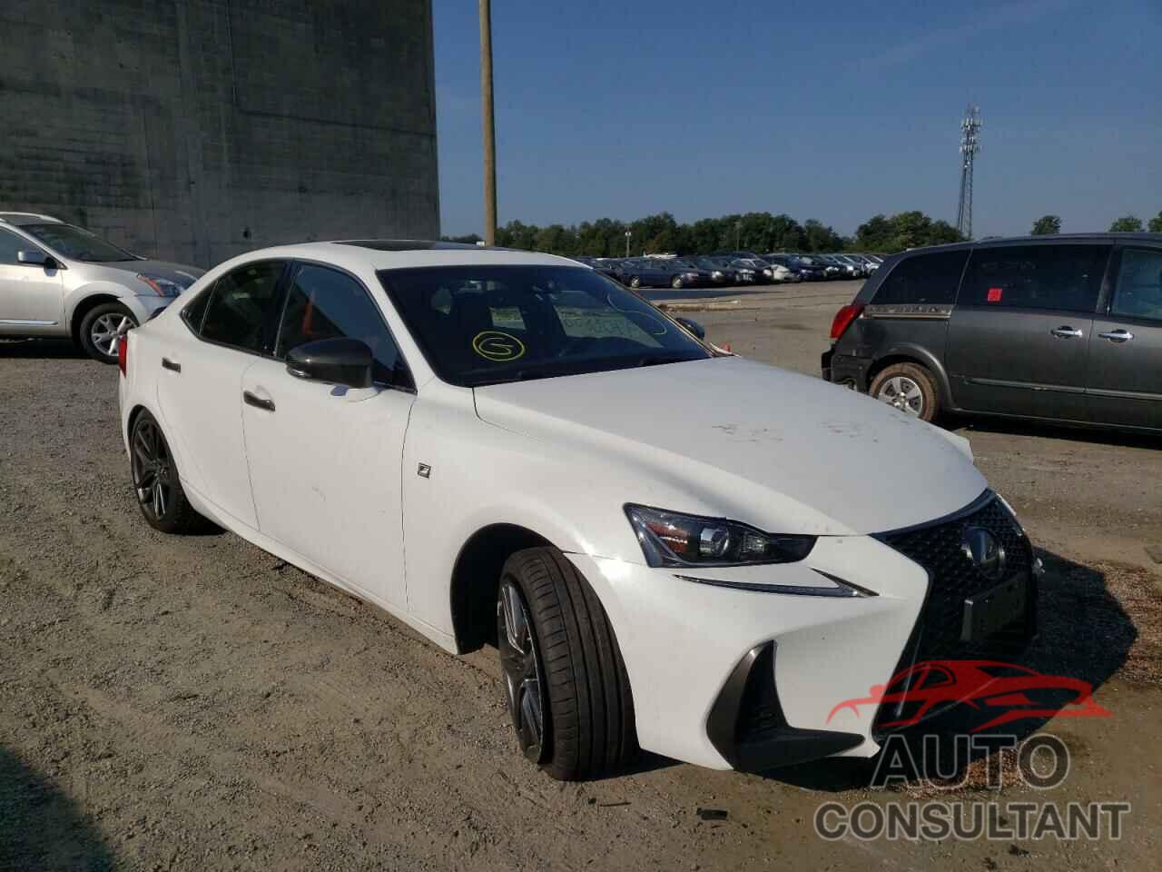 LEXUS IS 2018 - JTHC81D24J5027194