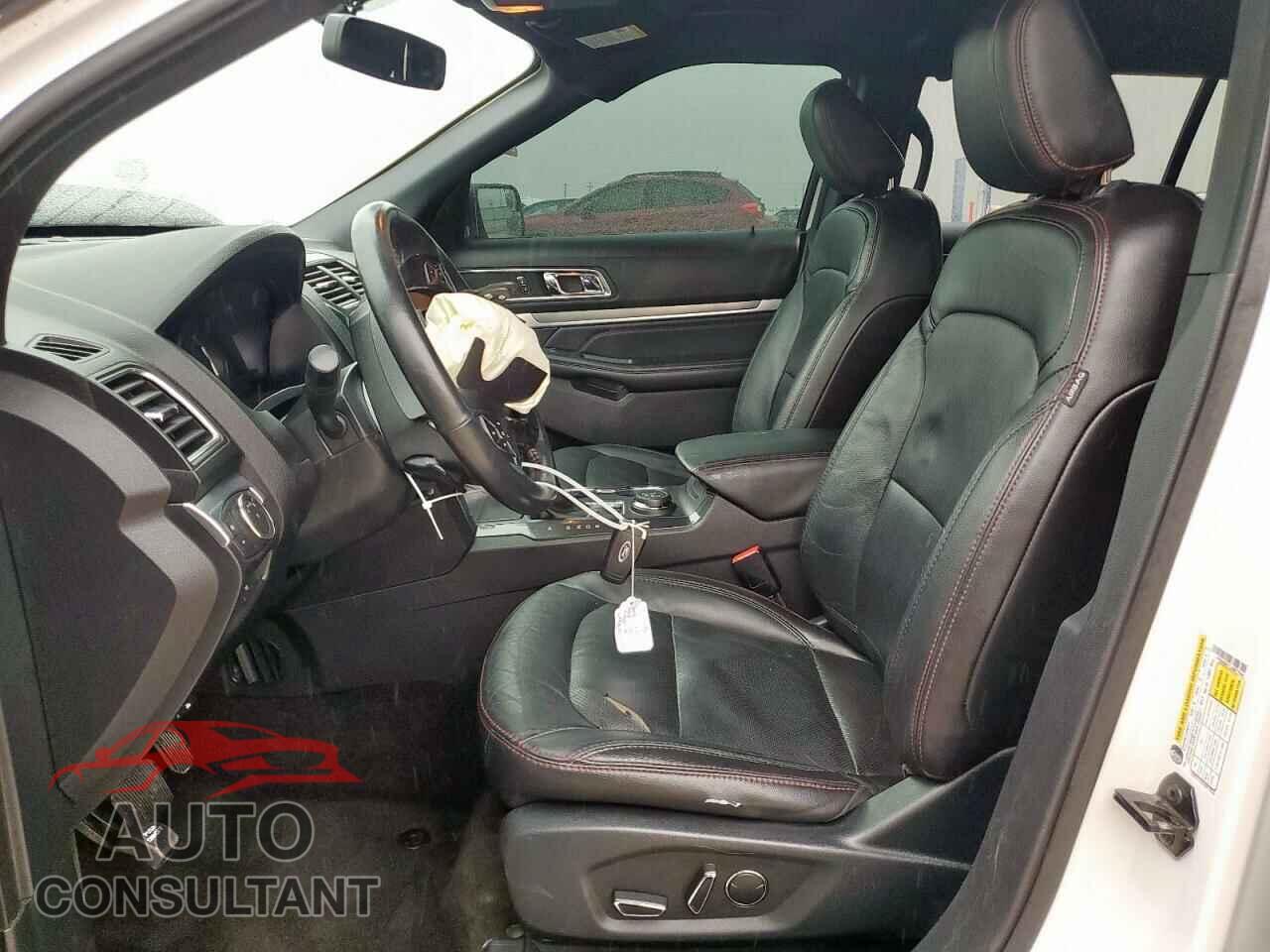 FORD EXPLORER 2018 - 1FM5K8GT1JGB77644
