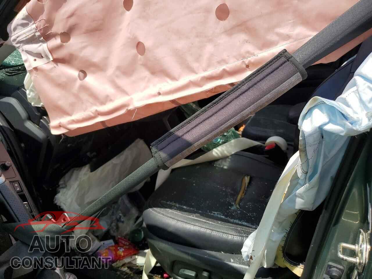SUBARU FORESTER 2017 - JF2SJAWC0HH582077