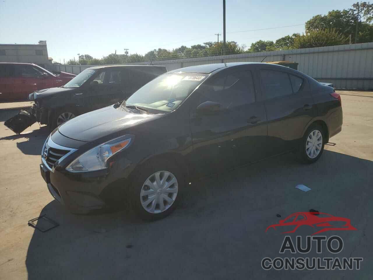 NISSAN VERSA 2017 - 3N1CN7AP8HL908782