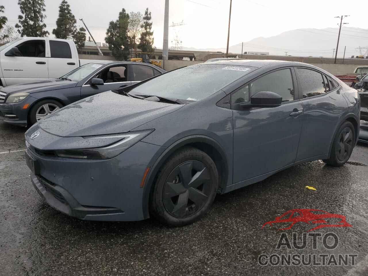 TOYOTA PRIUS 2024 - JTDACAAU8R3017840