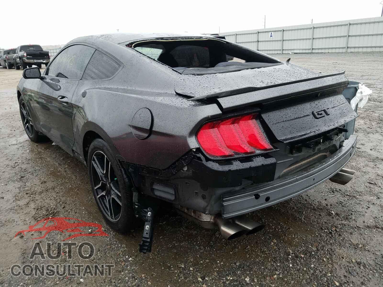 FORD MUSTANG 2018 - 1FA6P8CF6J5174122