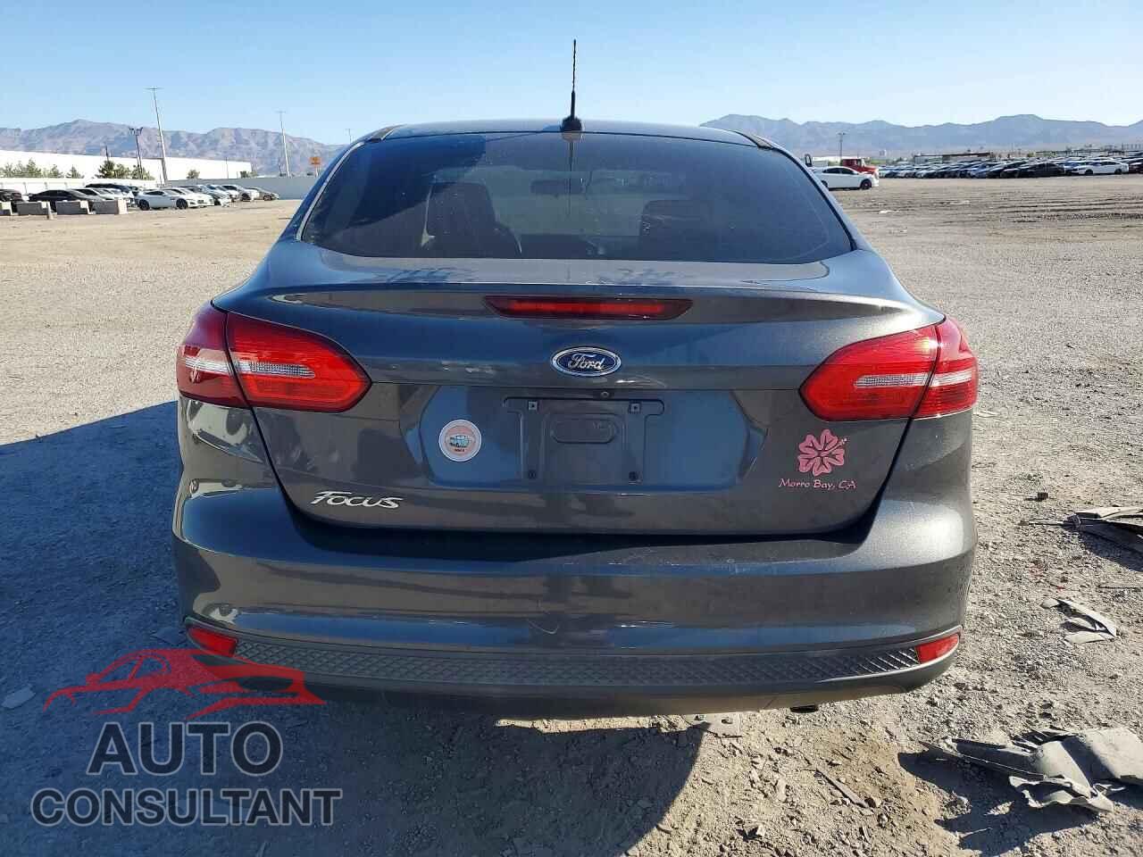 FORD FOCUS 2017 - 1FADP3E22HL348245
