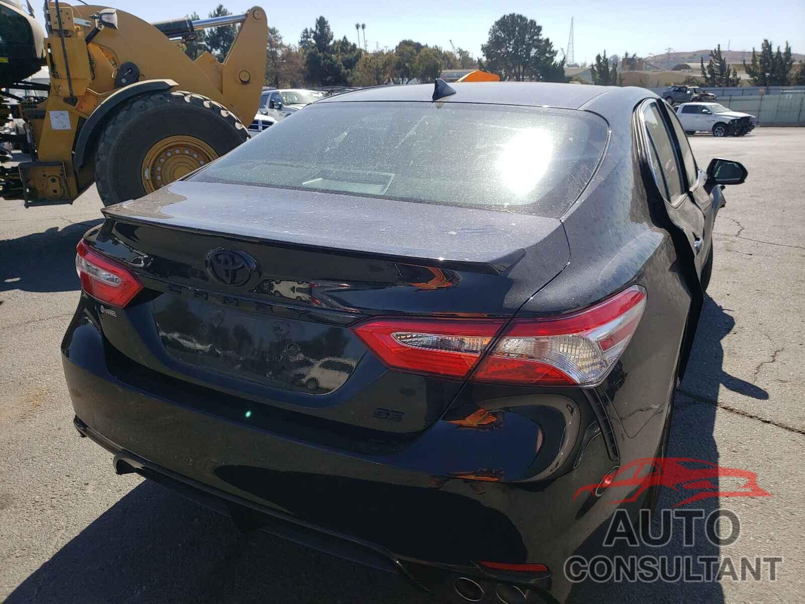 TOYOTA CAMRY 2020 - 4T1G11AK4LU946550