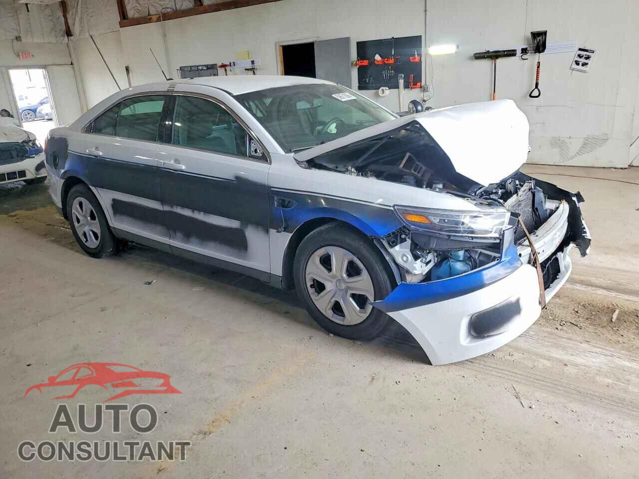 FORD TAURUS 2015 - 1FAHP2MK1FG204012