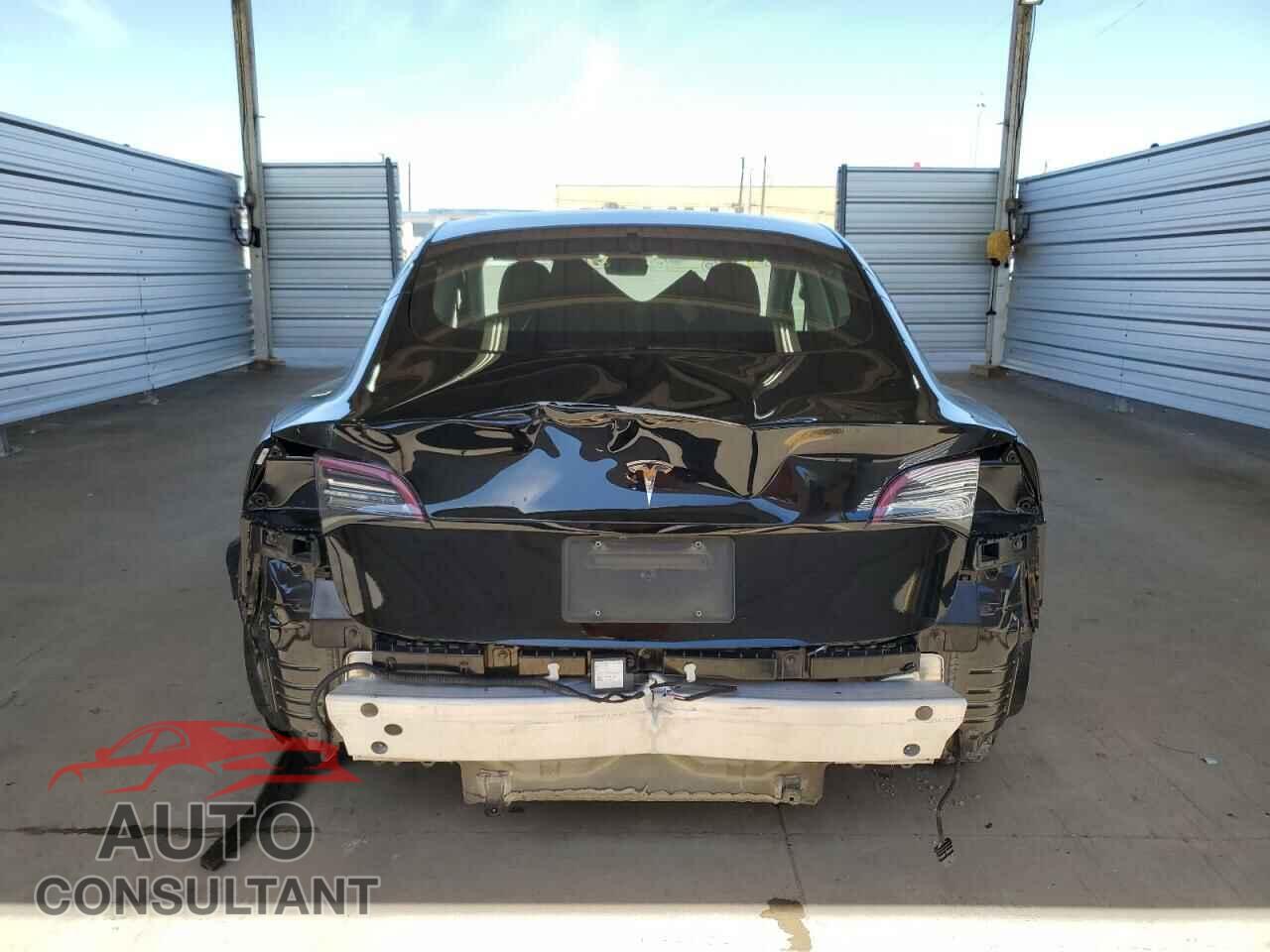 TESLA MODEL 3 2022 - 5YJ3E1EA4NF190108