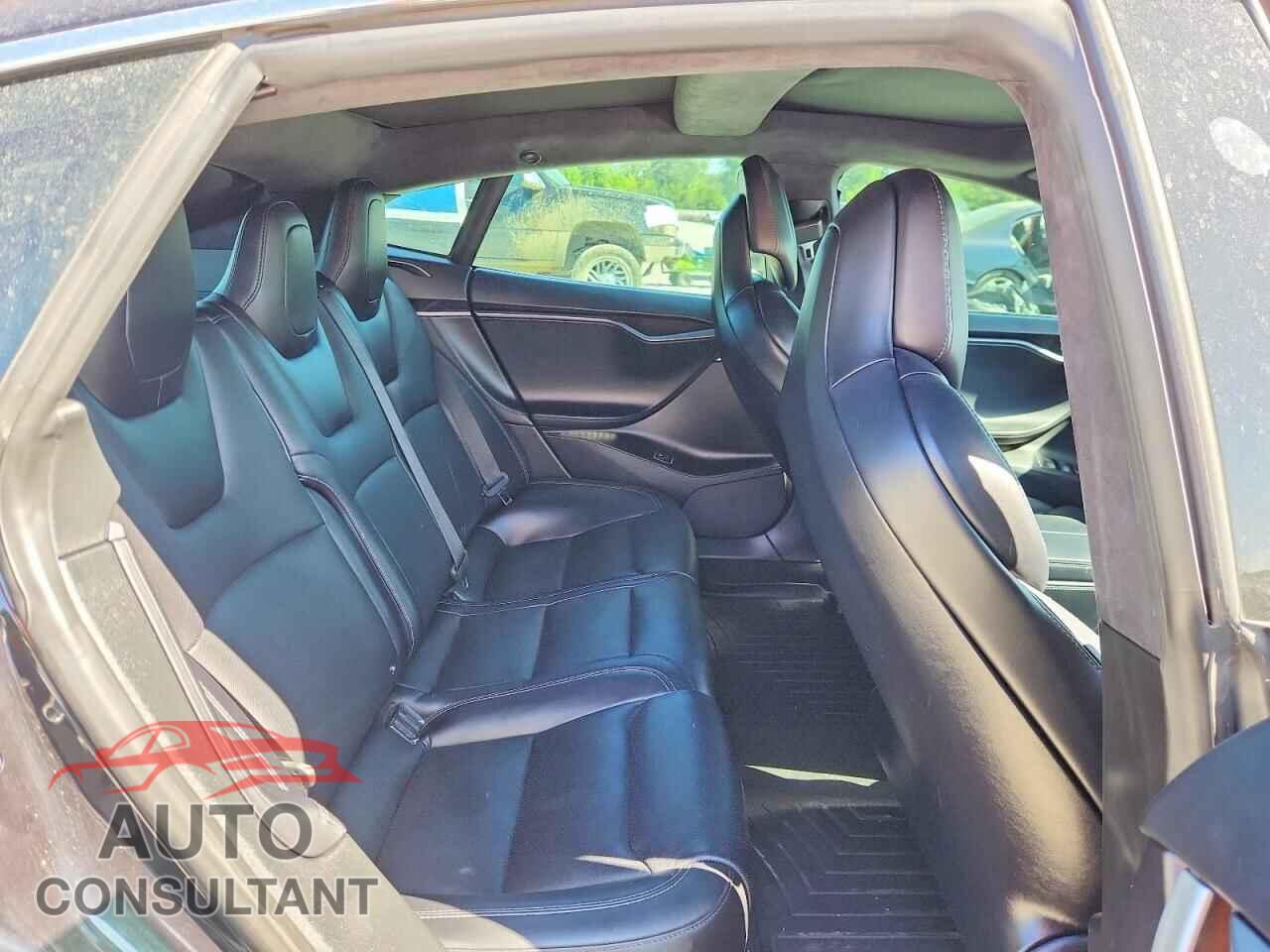 TESLA MODEL S 2018 - 5YJSA1E46JF268643