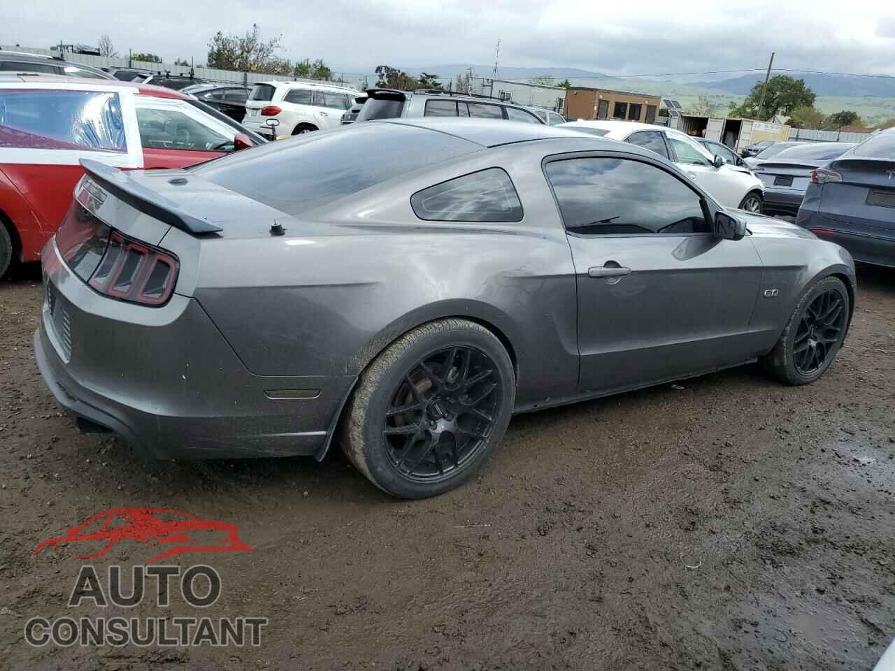 FORD MUSTANG 2013 - 1ZVBP8CF2D5284482