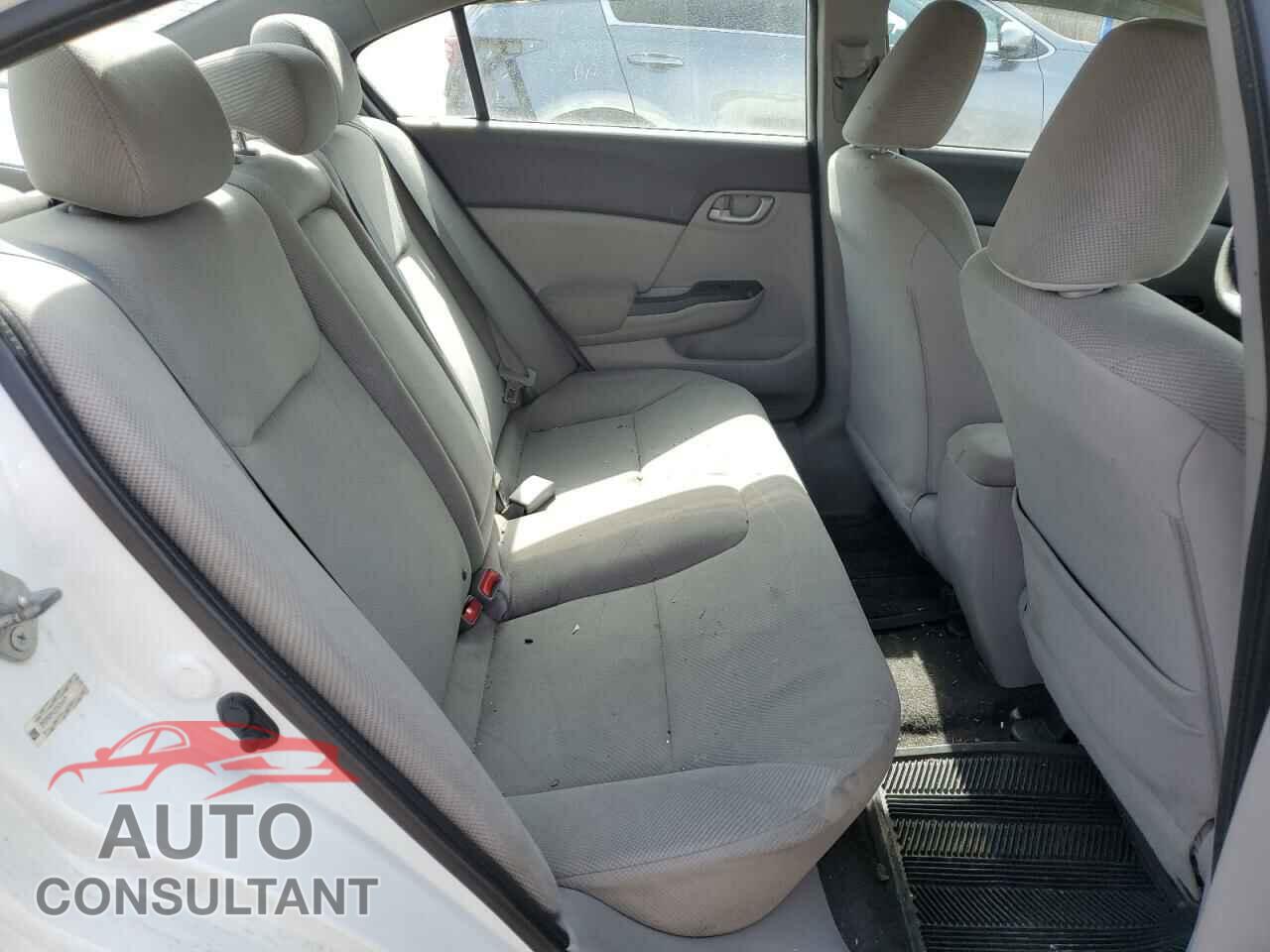 HONDA CIVIC 2012 - 2HGFB2F42CH024571
