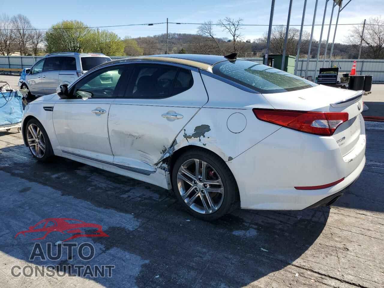 KIA OPTIMA 2013 - 5XXGR4A64DG216873