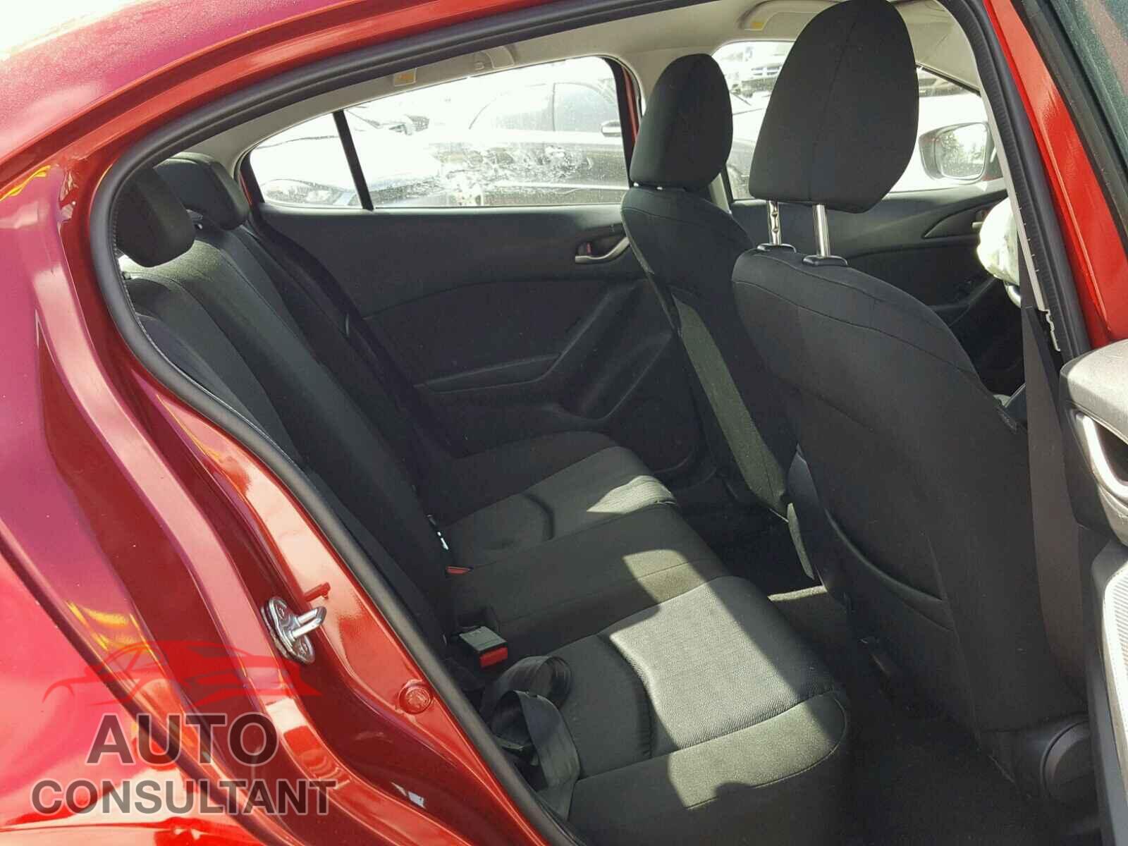 MAZDA 3 2015 - JM1BM1T77F1246302