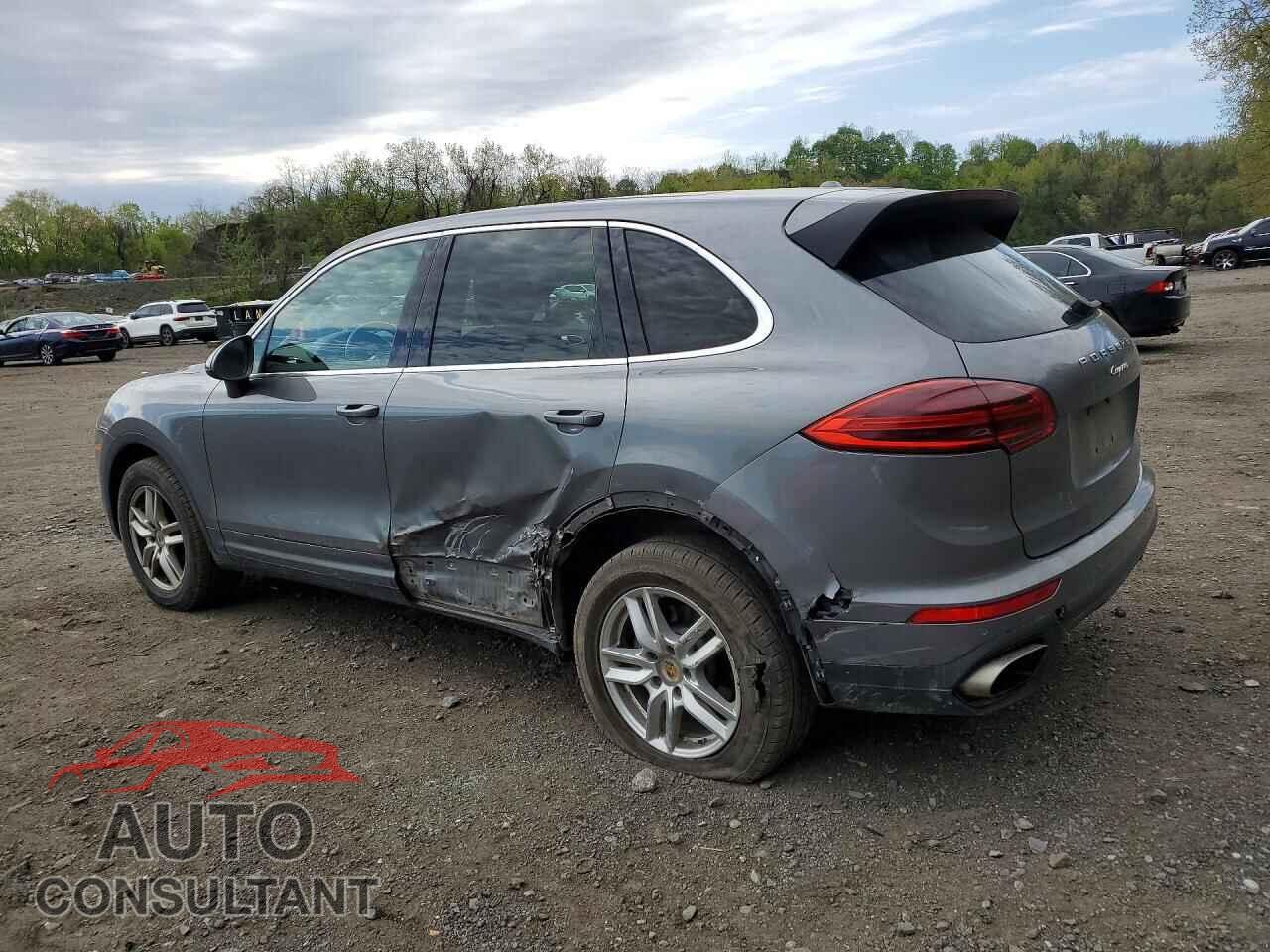 PORSCHE CAYENNE 2018 - WP1AA2A25JKA04739