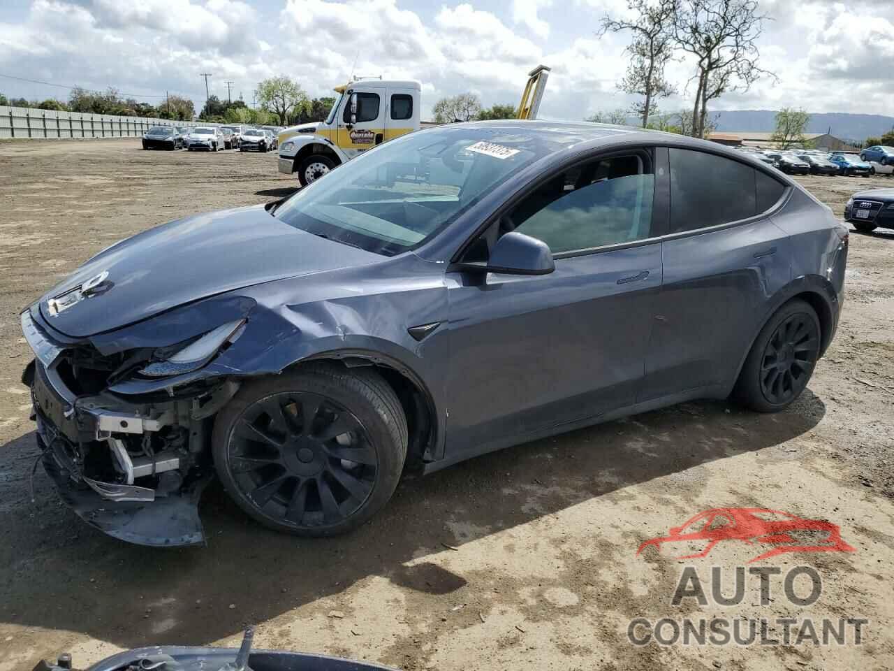 TESLA MODEL Y 2023 - 7SAYGAEE6PF792081