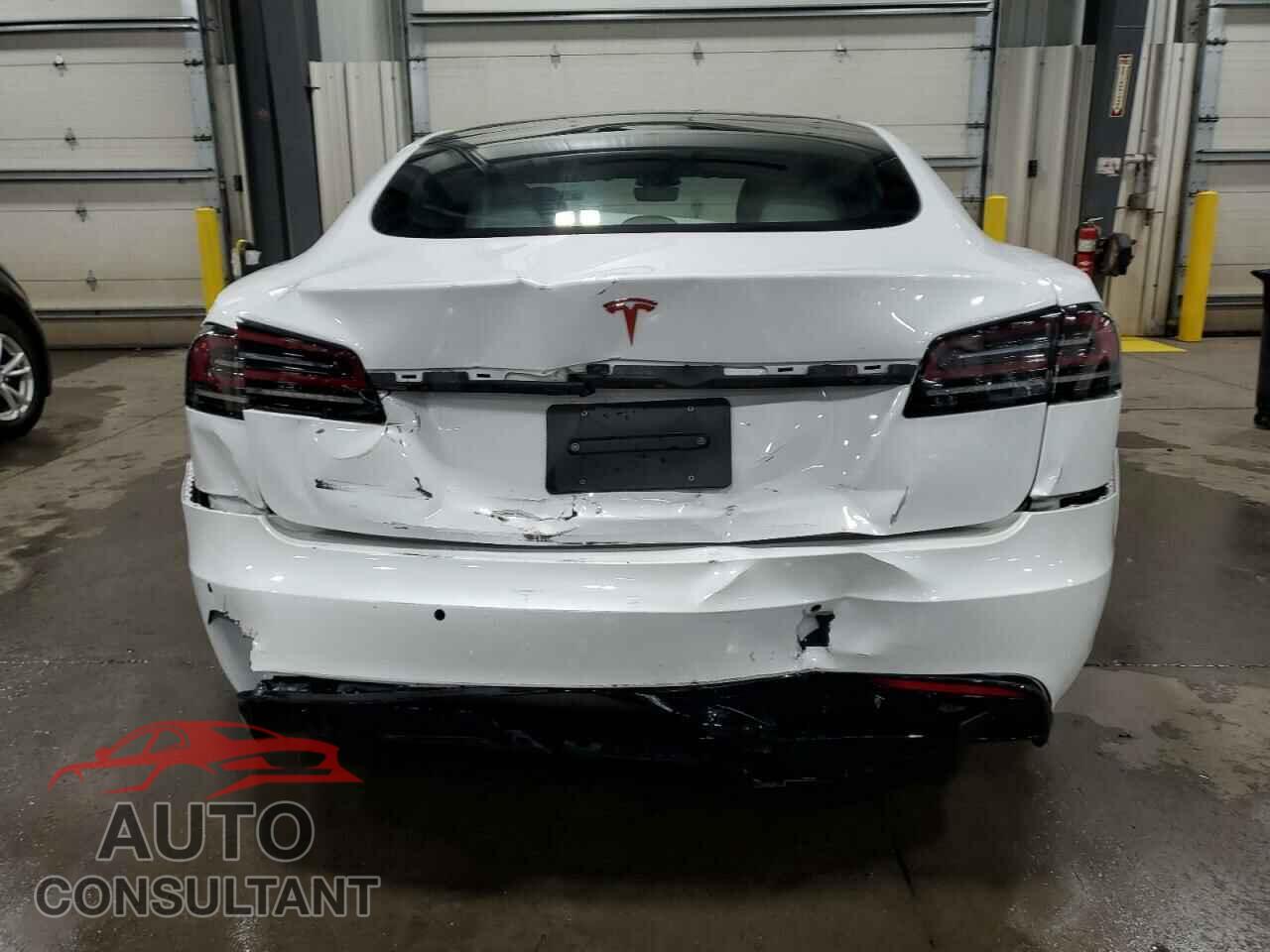TESLA MODEL S 2023 - 5YJSA1E5XPF500758