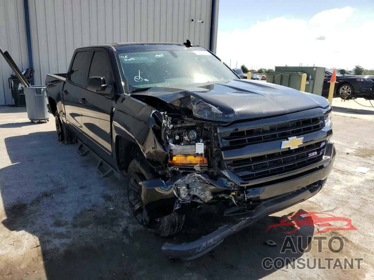 CHEVROLET SILVERADO 2018 - 3GCUKREC3JG157649