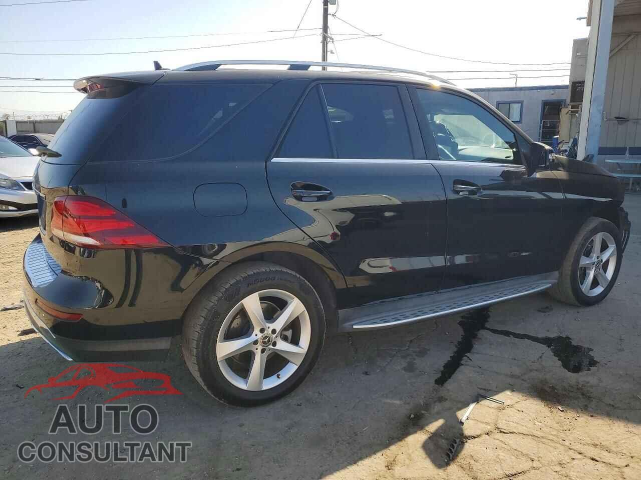 MERCEDES-BENZ GLE-CLASS 2018 - 4JGDA5JB5JB017471