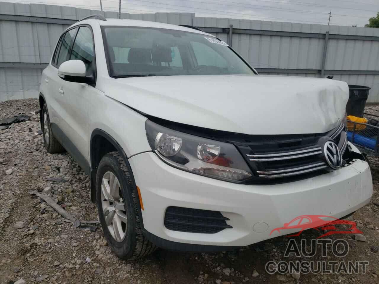 VOLKSWAGEN TIGUAN 2016 - WVGAV7AX6GW614404