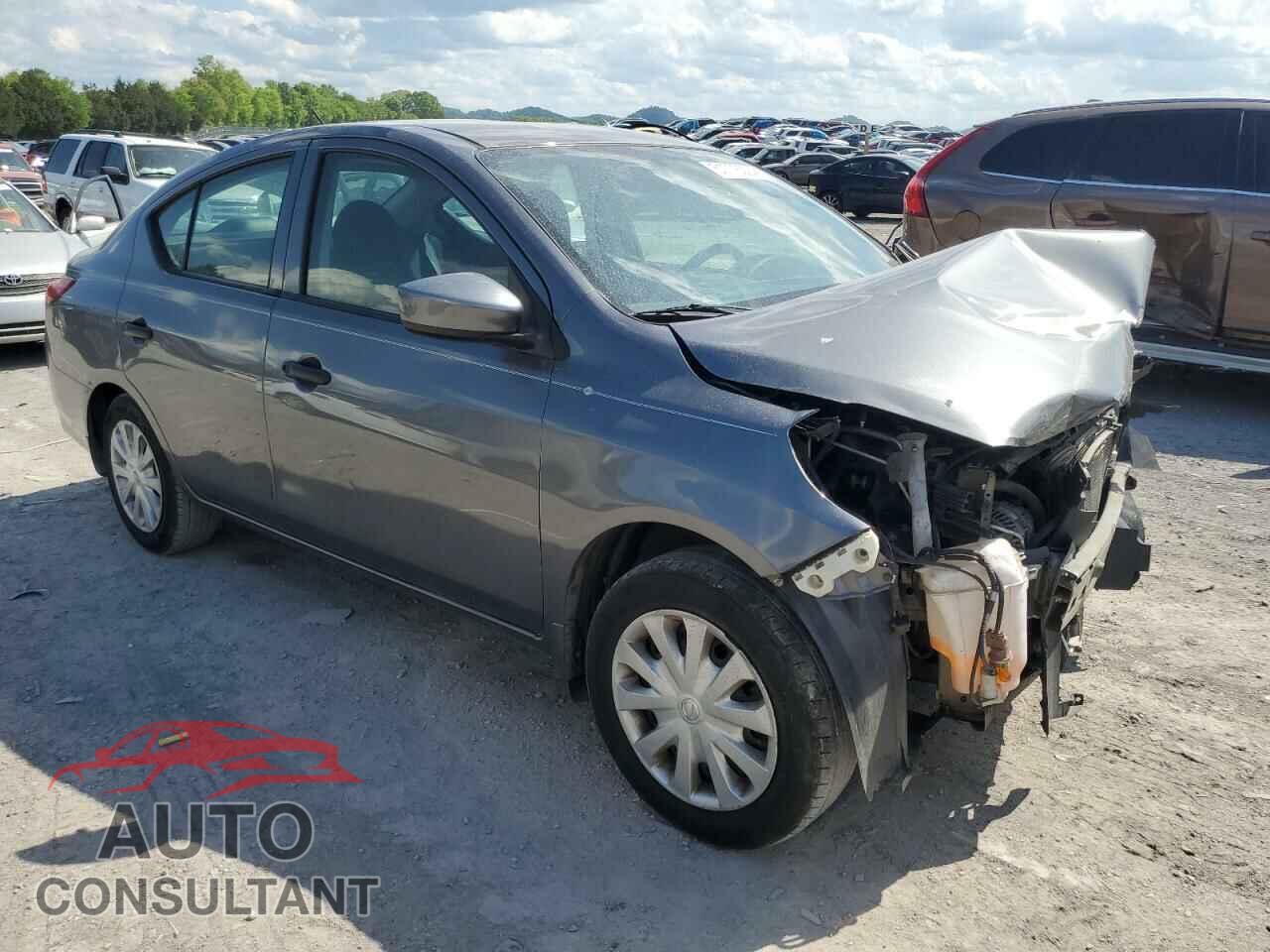 NISSAN VERSA 2017 - 3N1CN7AP3HL889400