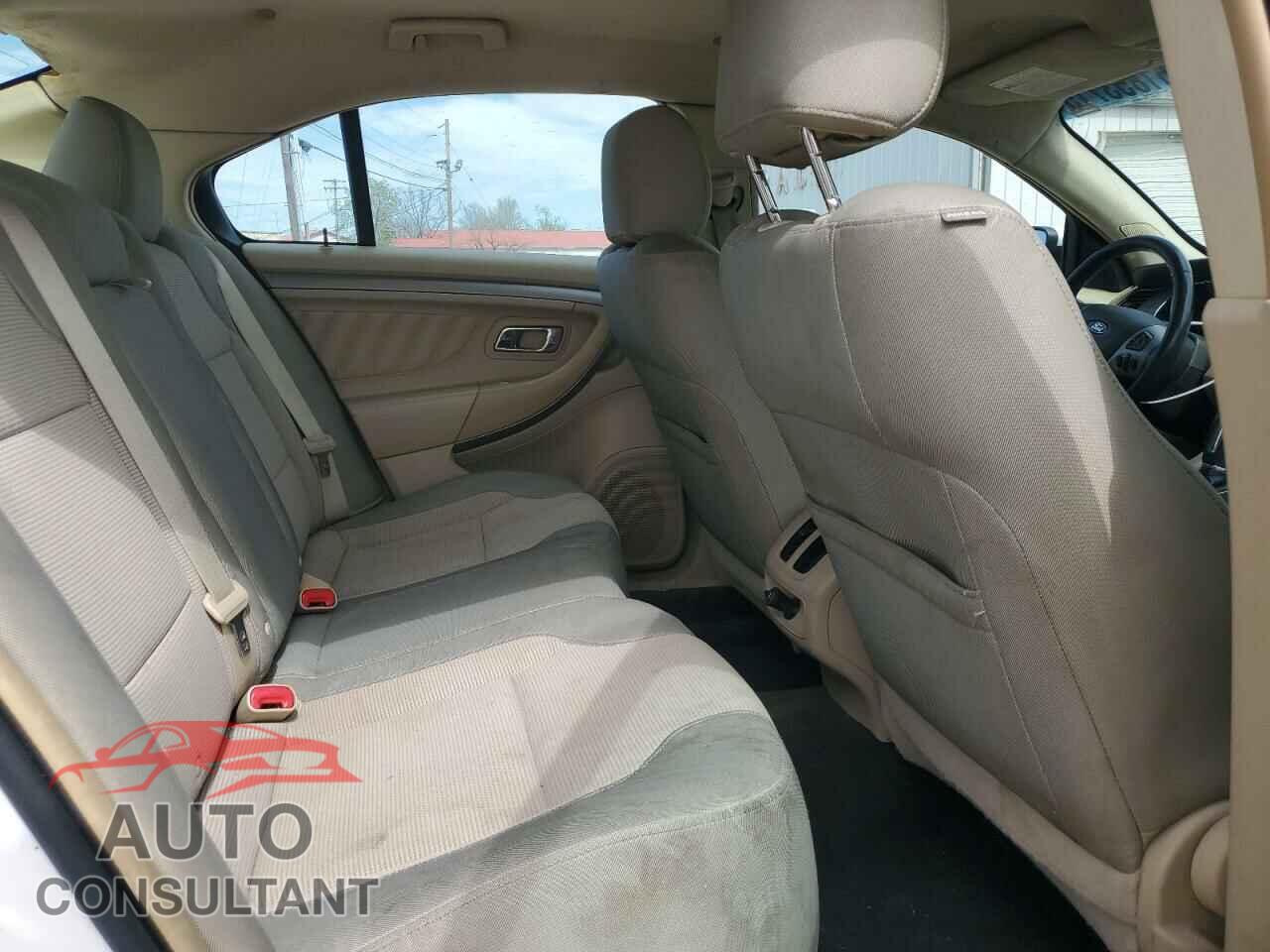 FORD TAURUS 2013 - 1FAHP2E86DG176854