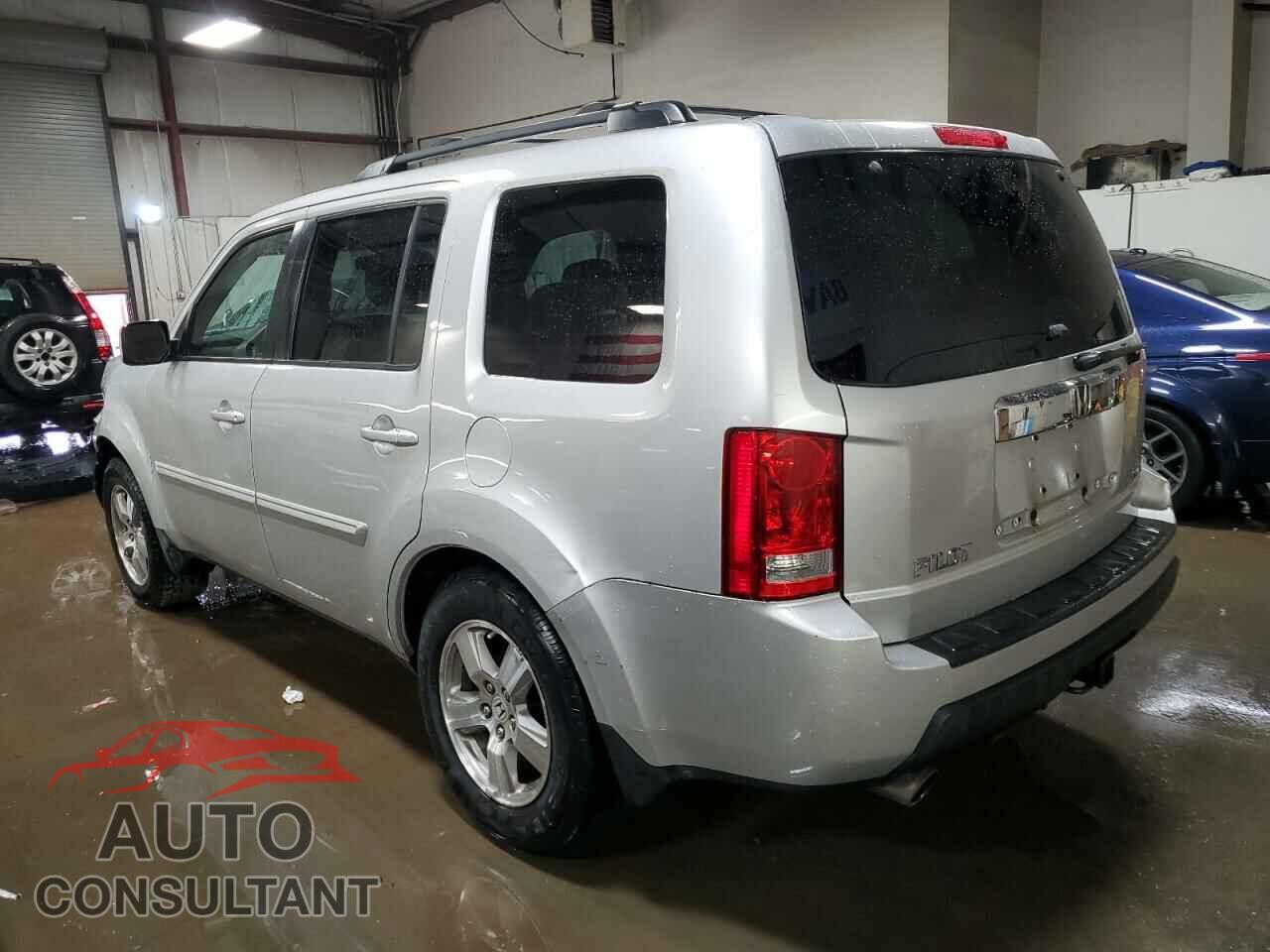 HONDA PILOT 2009 - 5FNYF48439B044802
