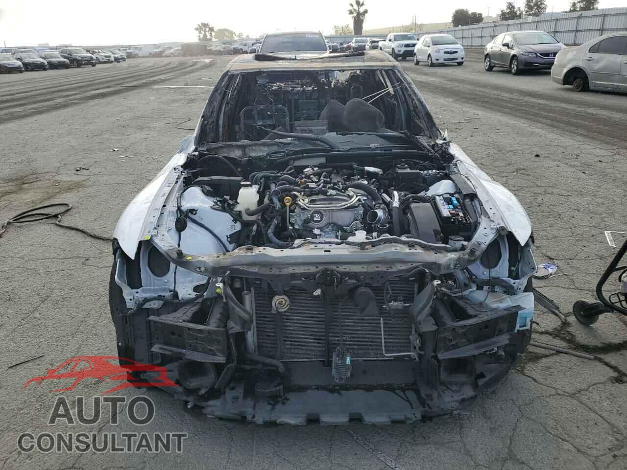 LEXUS IS 2021 - JTHCA1D28M5111012