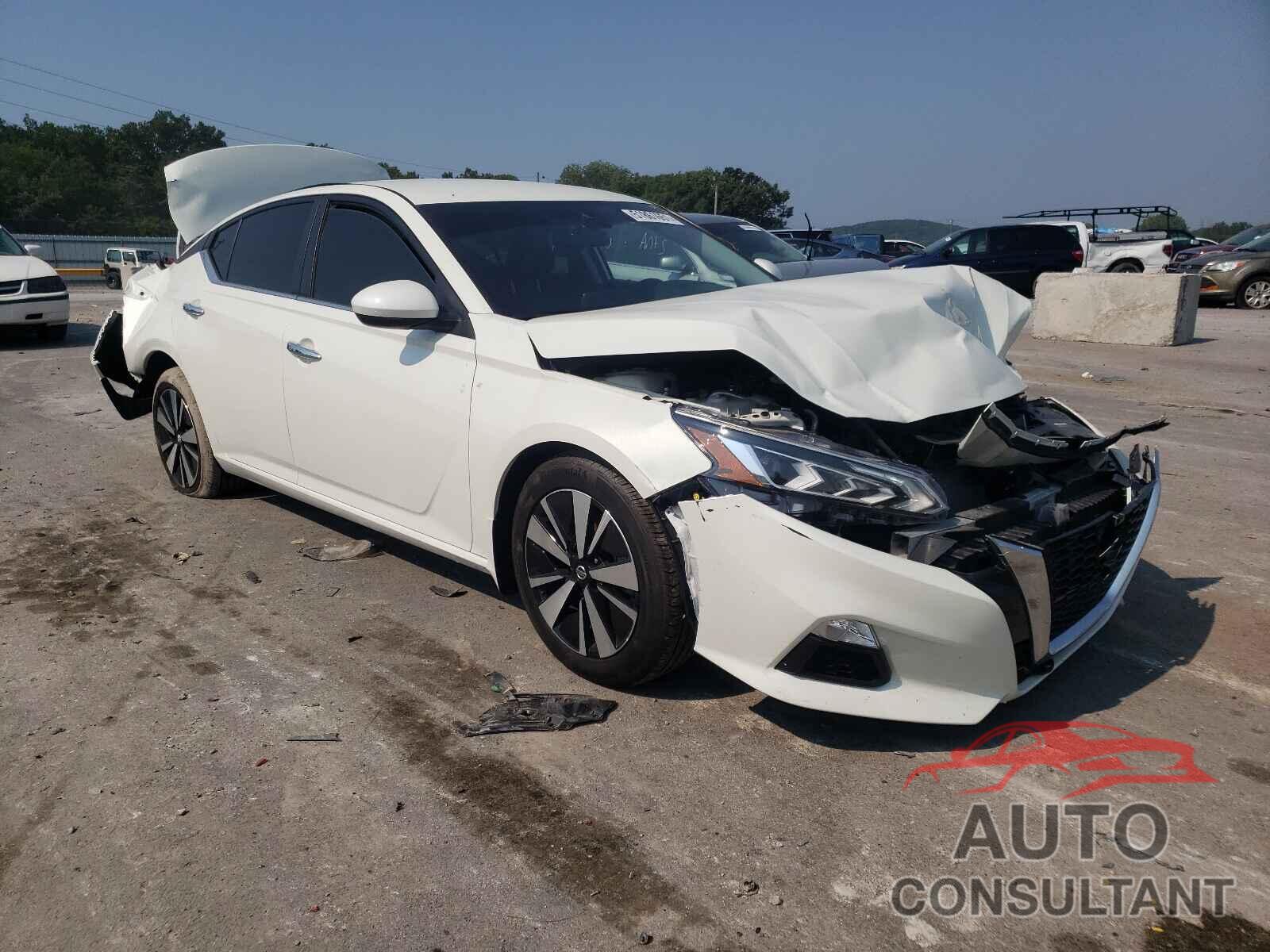 NISSAN ALTIMA SV 2021 - 1N4BL4DV6MN301660