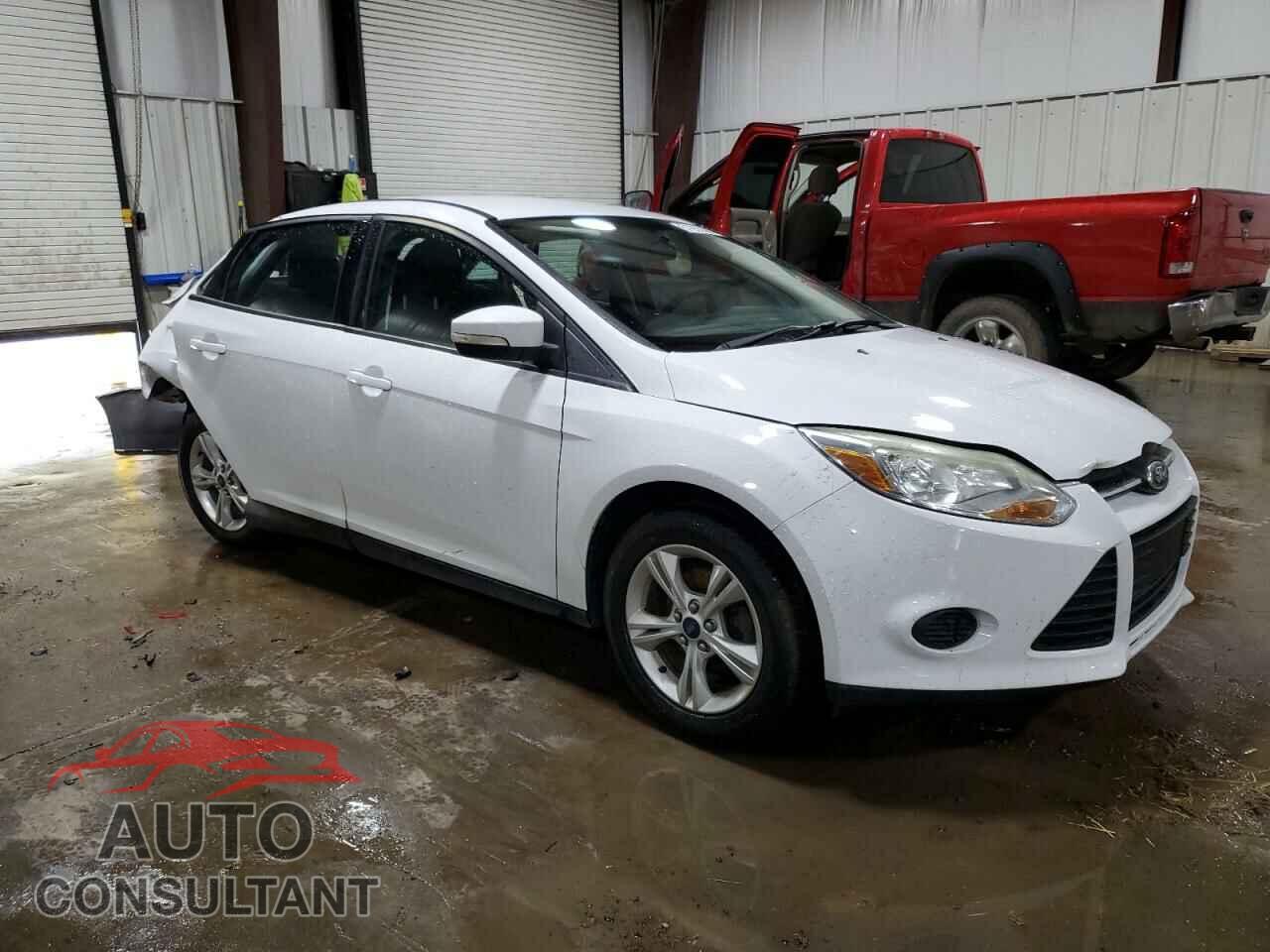 FORD FOCUS 2014 - 1FADP3F22EL424721