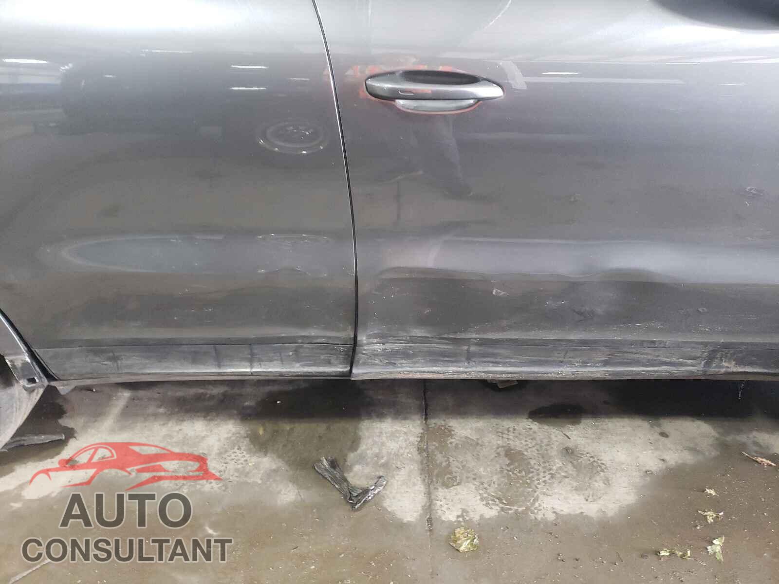 PORSCHE CAYENNE 2019 - WP1AA2AY0KDA10880