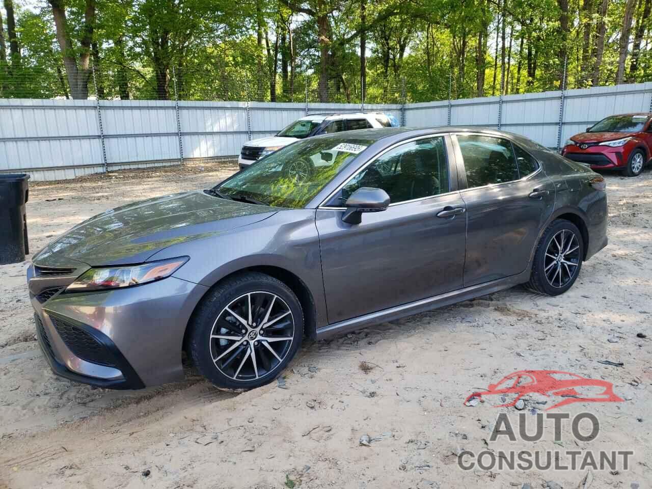 TOYOTA CAMRY 2022 - 4T1G11AK5NU715918