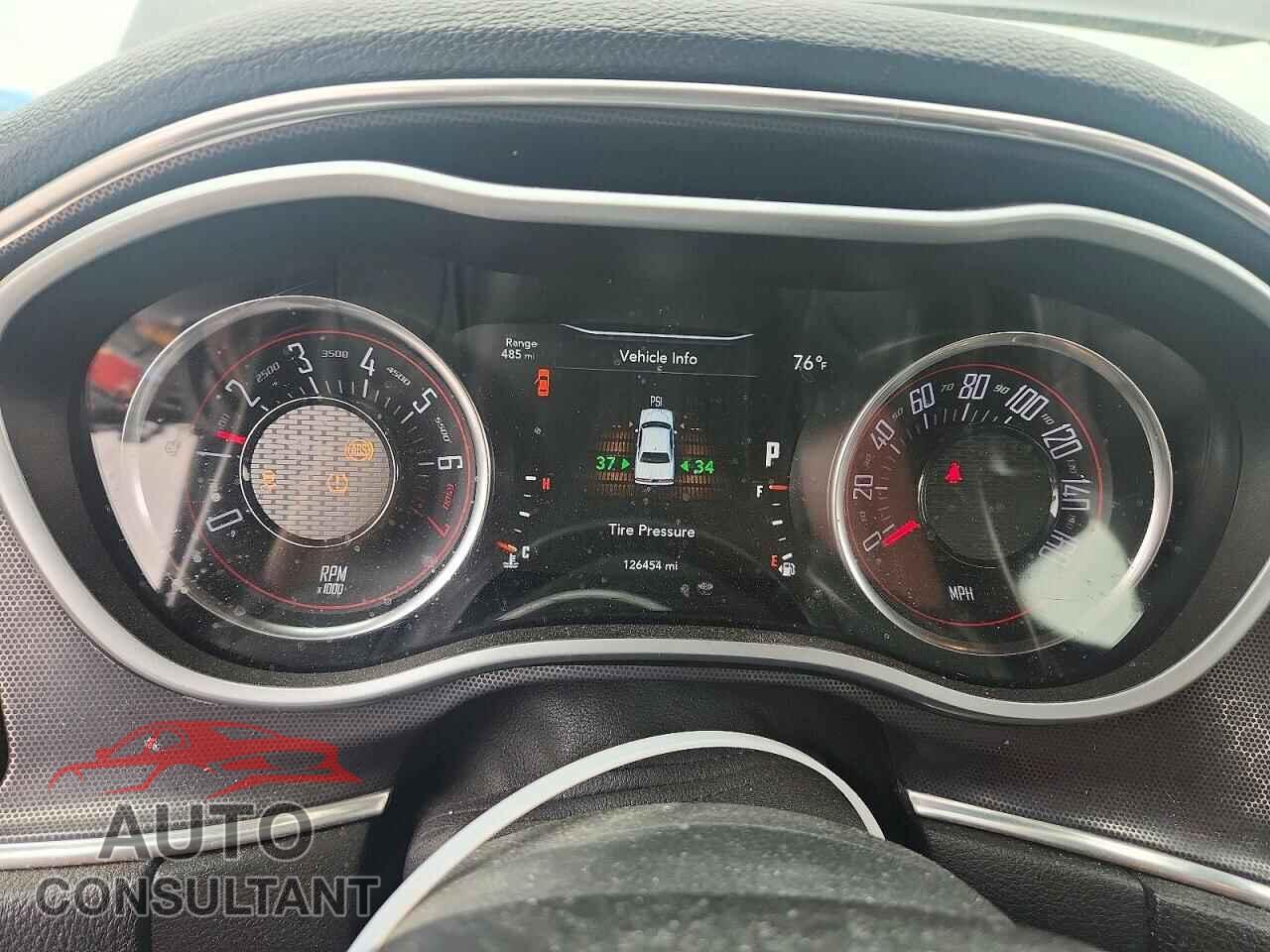 DODGE CHALLENGER 2017 - 2C3CDZAG4HH611498