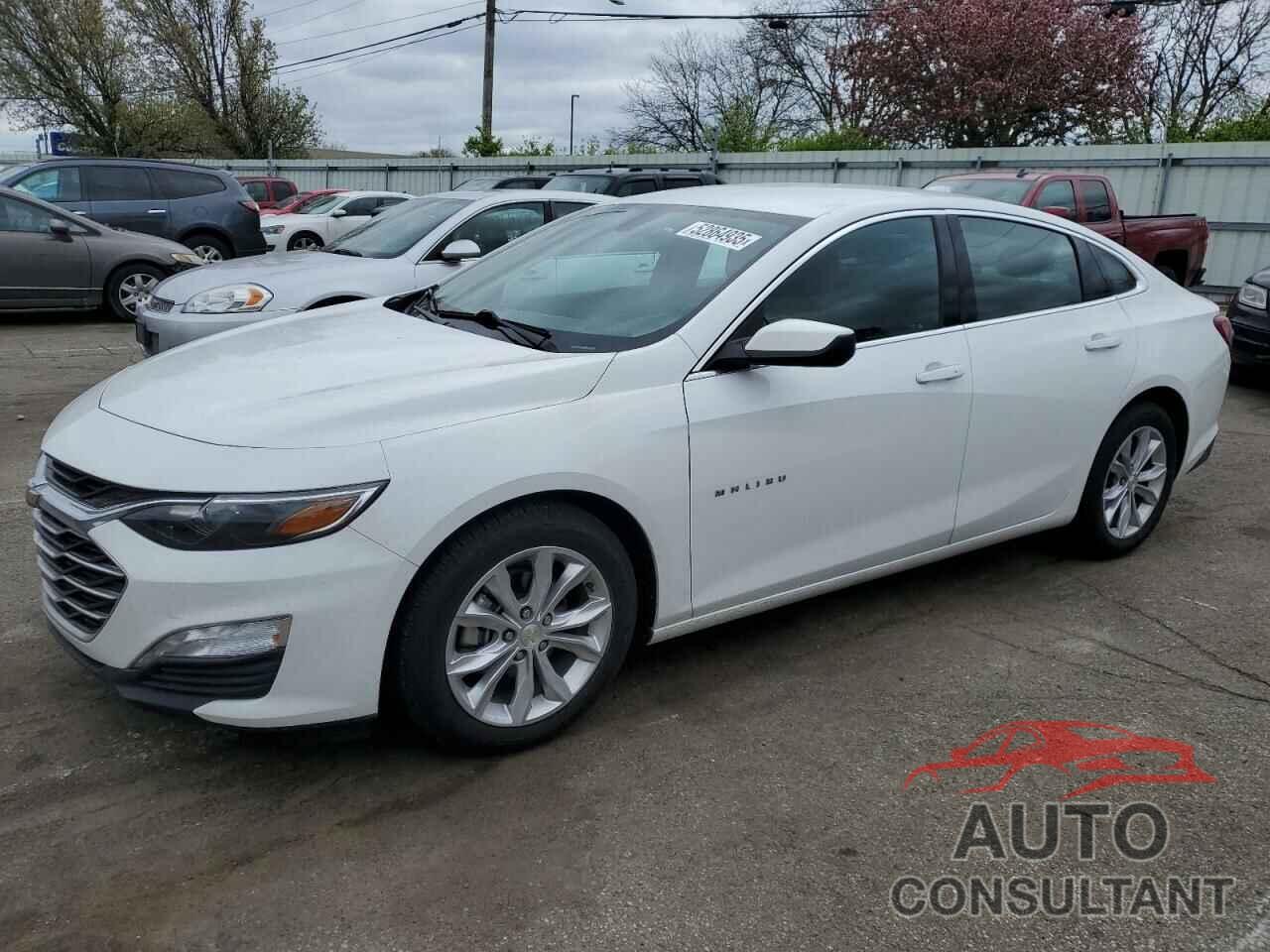 CHEVROLET MALIBU 2022 - 1G1ZD5ST1NF153984