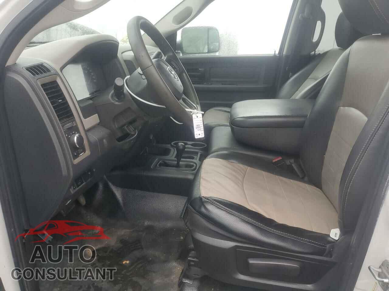DODGE RAM 2500 2012 - 3C6TD5HT8CG297877