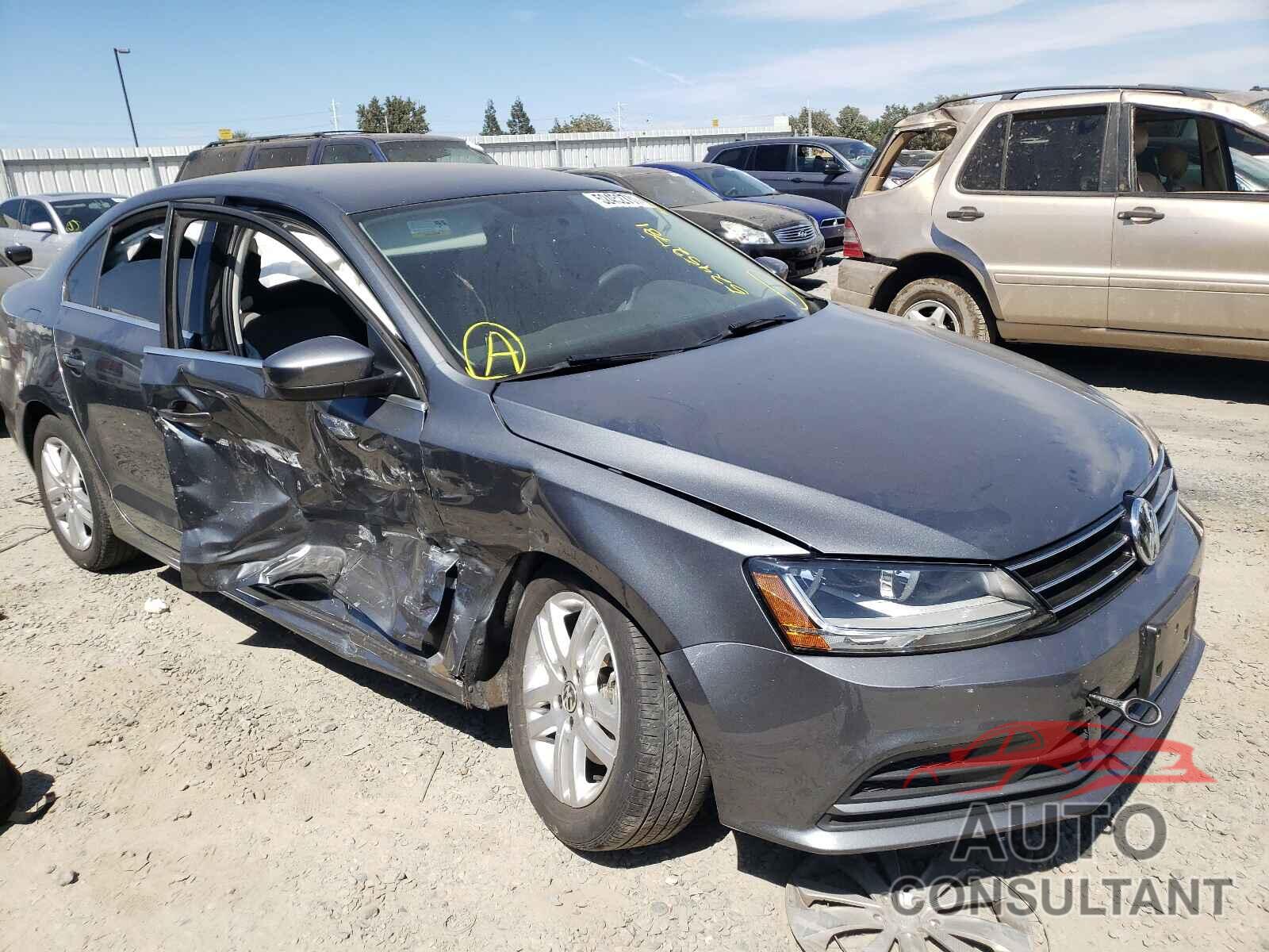 VOLKSWAGEN JETTA 2017 - 3VW2B7AJXHM230136