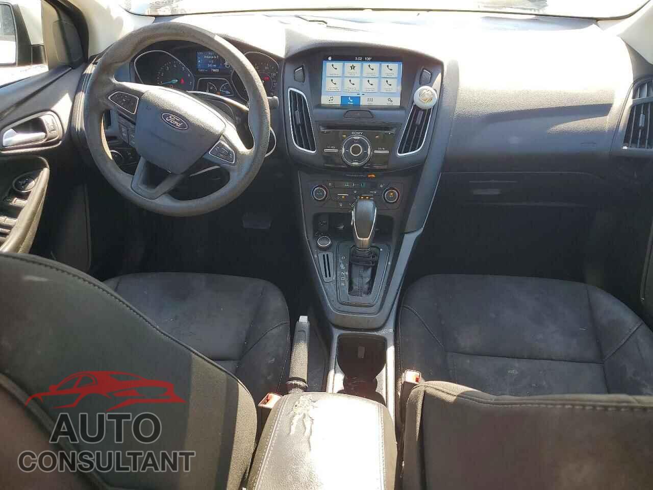 FORD FOCUS 2017 - 1FADP3H22HL248514