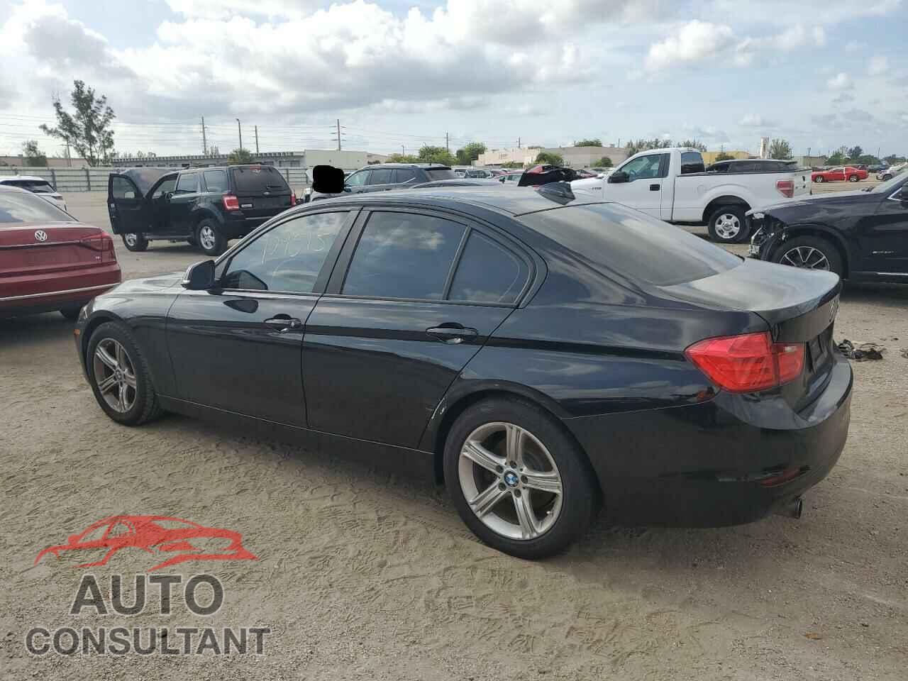 BMW 3 SERIES 2015 - WBA3B1G56FNT03260