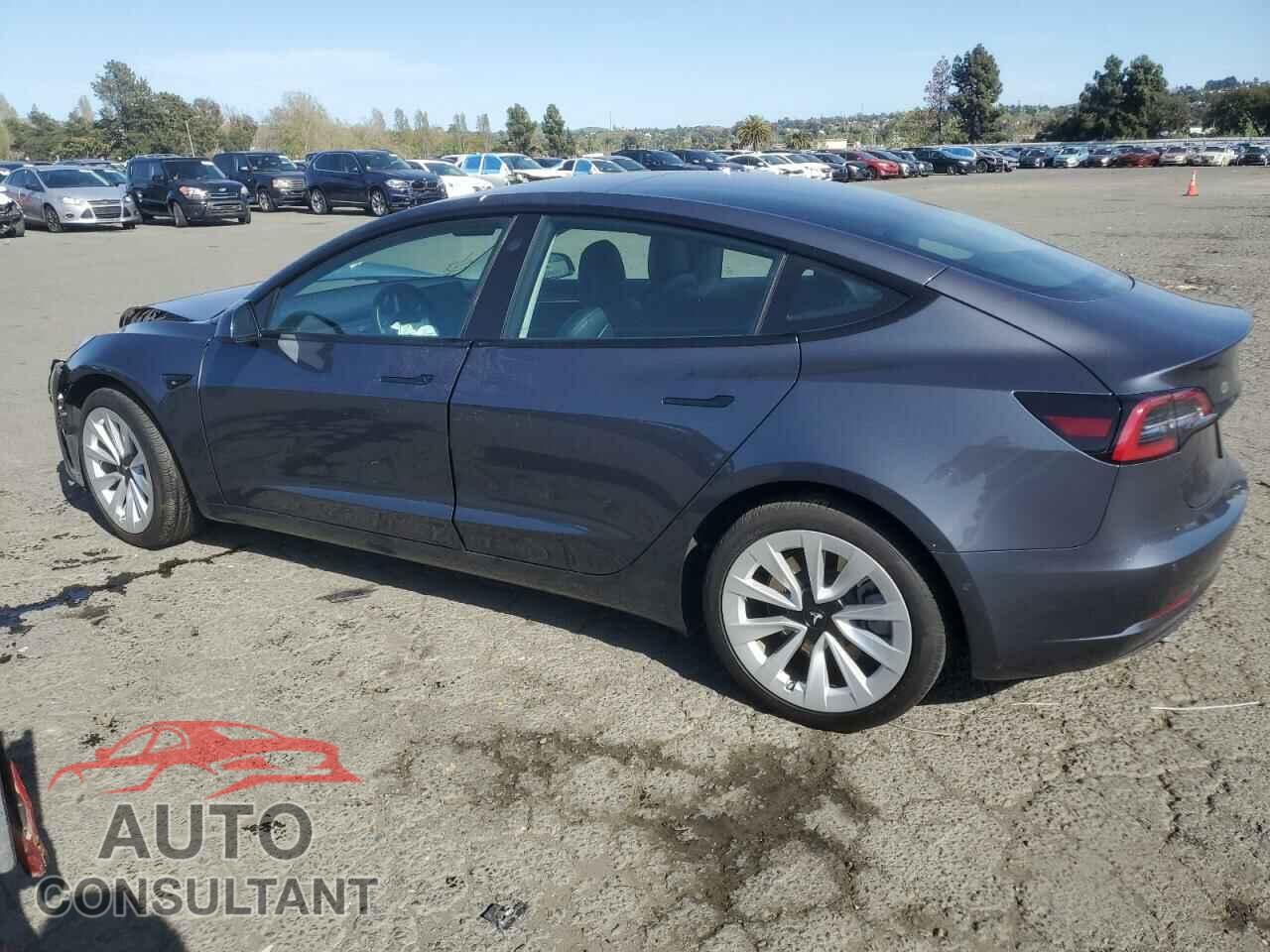 TESLA MODEL 3 2022 - 5YJ3E1EA0NF374560