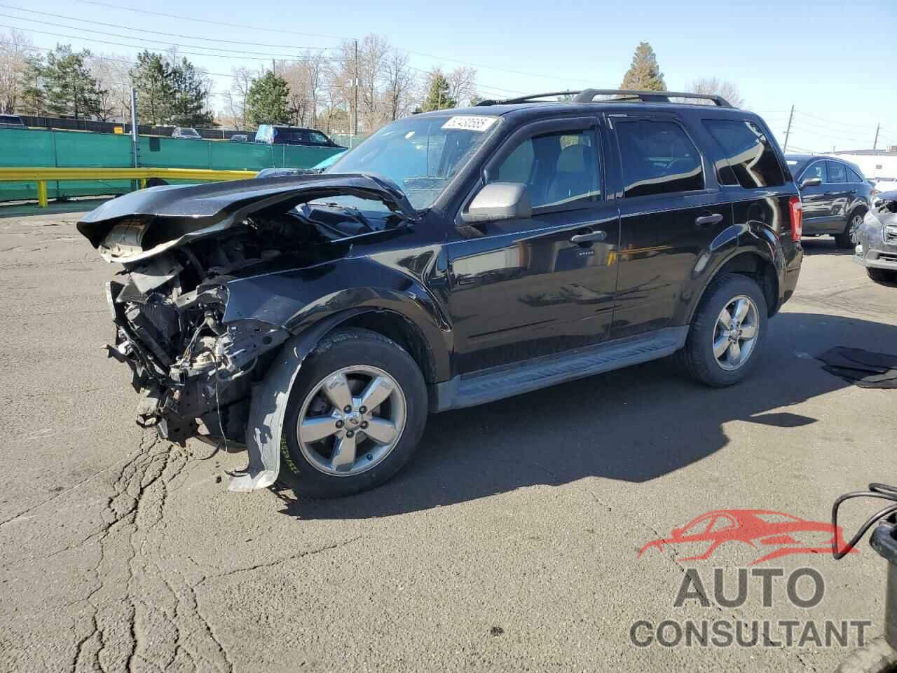 FORD ESCAPE 2011 - 1FMCU9DG8BKB96303