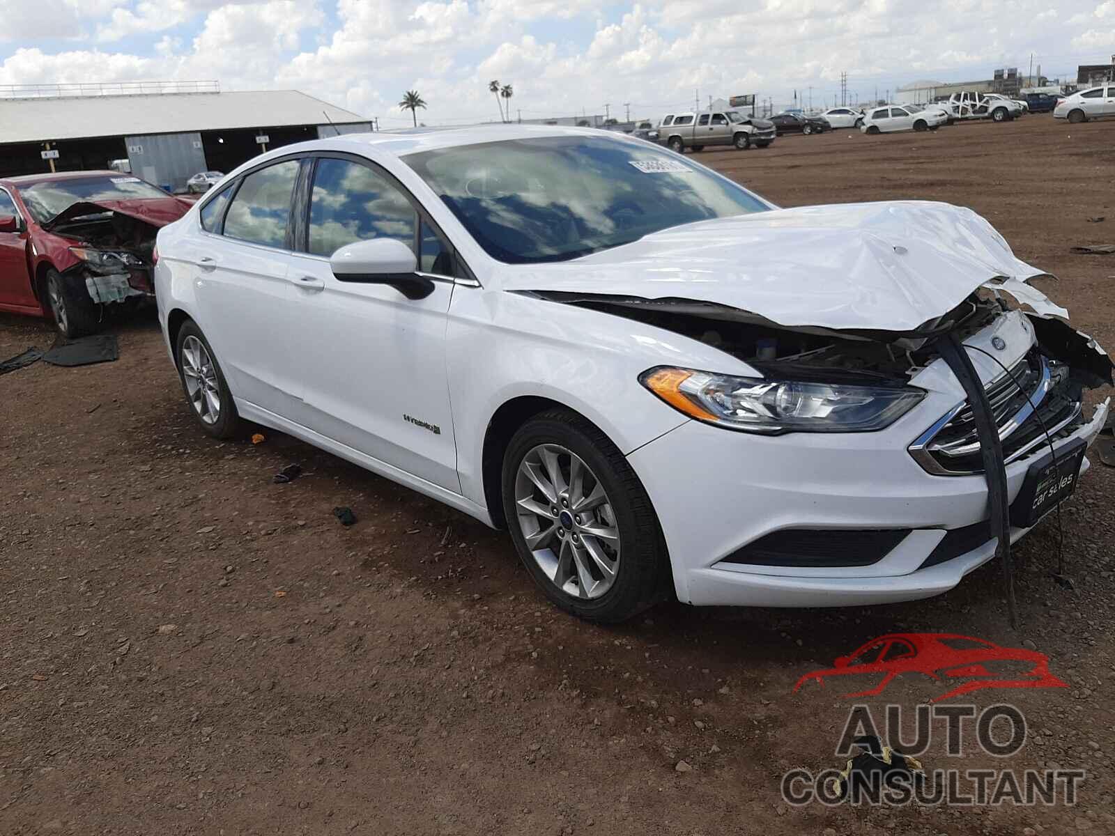 FORD FUSION 2017 - 3FA6P0LU2HR216387