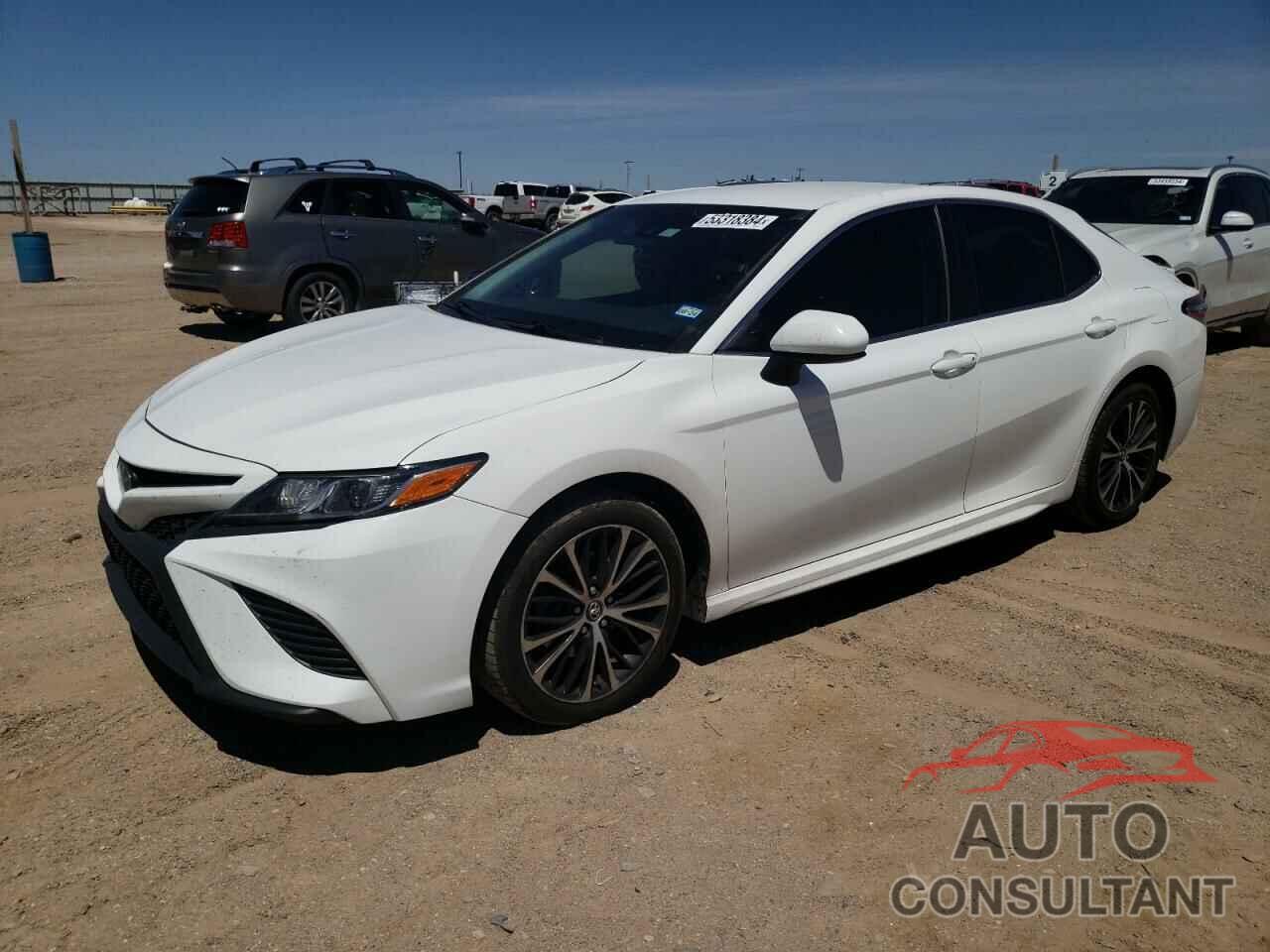 TOYOTA CAMRY 2018 - 4T1B11HK1JU099323