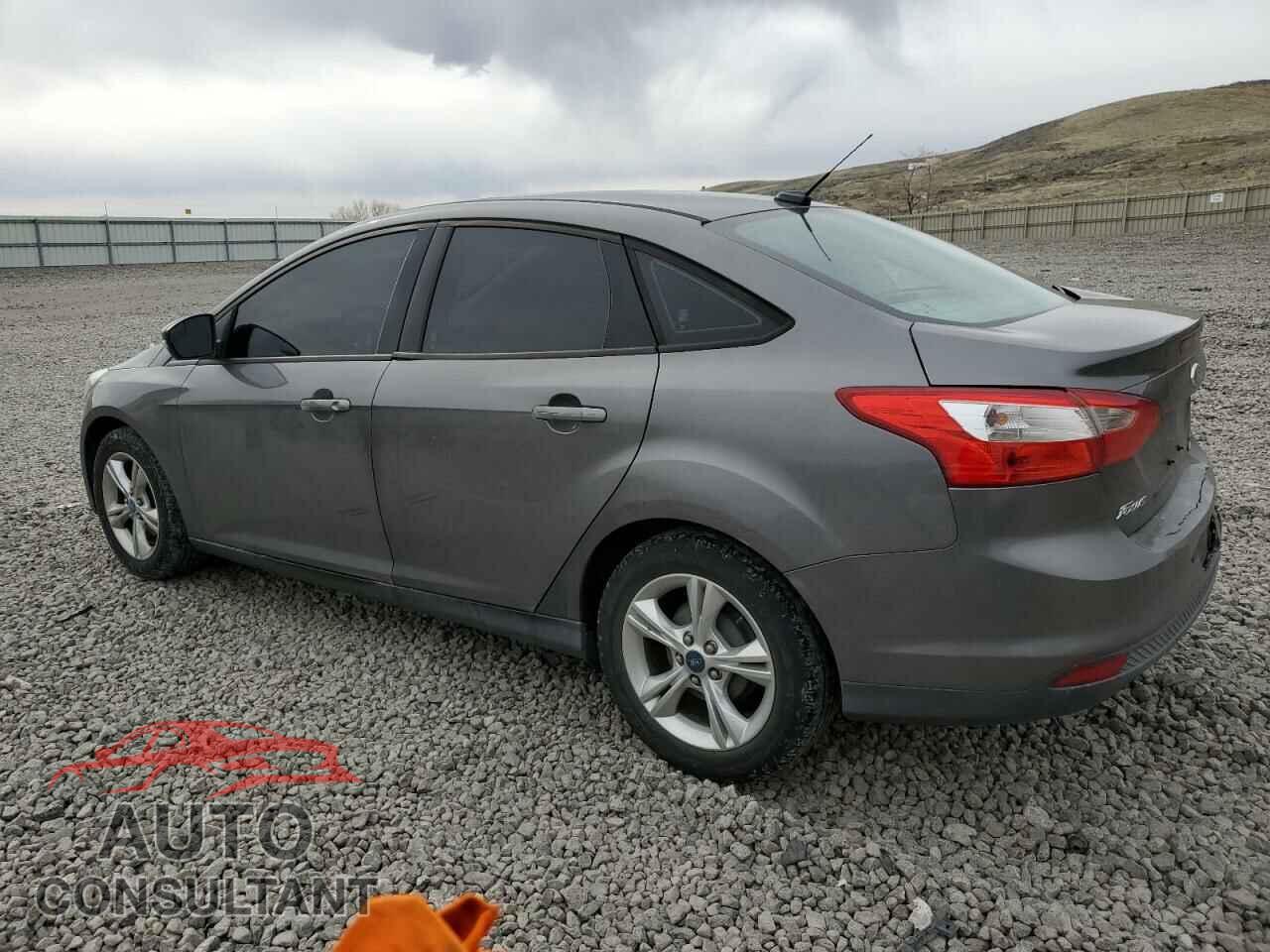 FORD FOCUS 2013 - 1FADP3F27DL271610