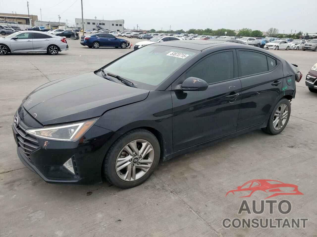 HYUNDAI ELANTRA 2019 - KMHD84LF3KU784134