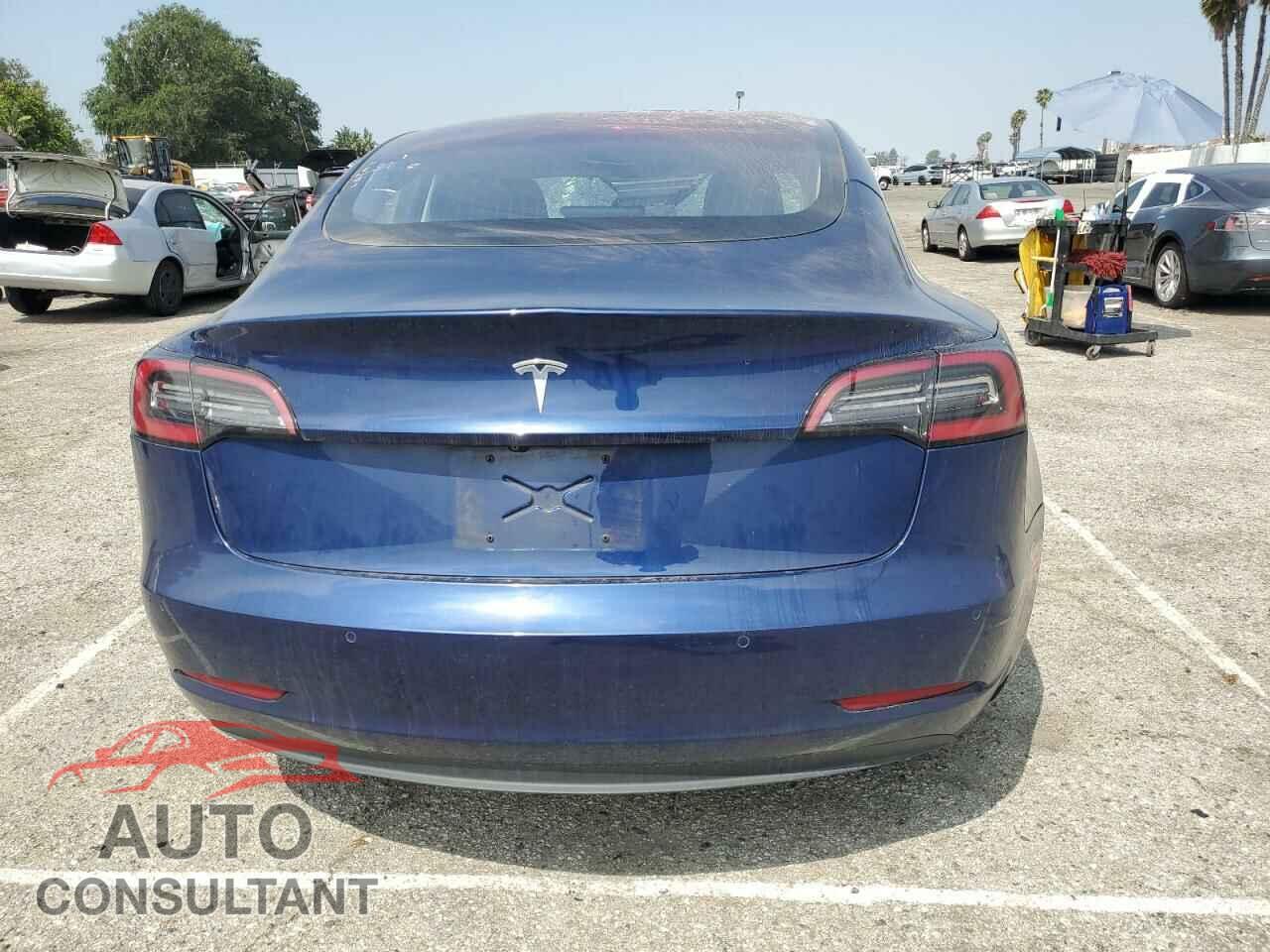 TESLA MODEL 3 2017 - 5YJ3E1EA0HF002558
