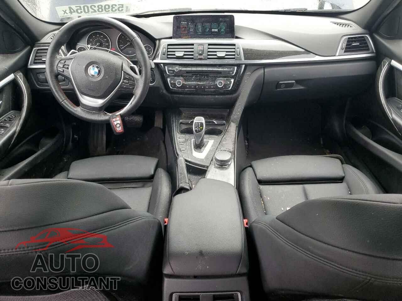 BMW 3 SERIES 2017 - WBA8D9C37HA011677