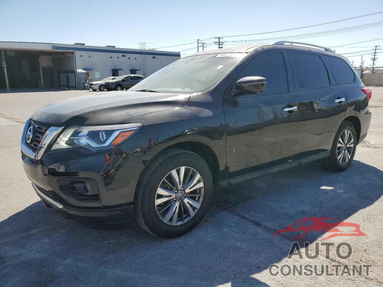 NISSAN PATHFINDER 2018 - 5N1DR2MN5JC641939