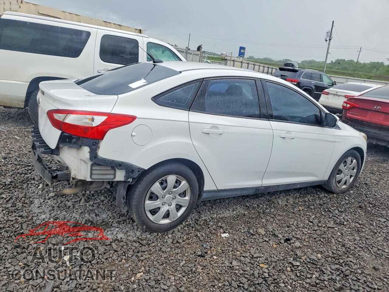 FORD FOCUS 2012 - 1FAHP3F2XCL251013