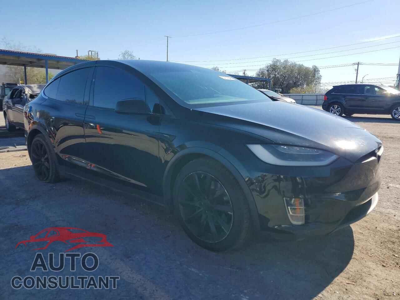 TESLA MODEL X 2017 - 5YJXCDE27HF070180